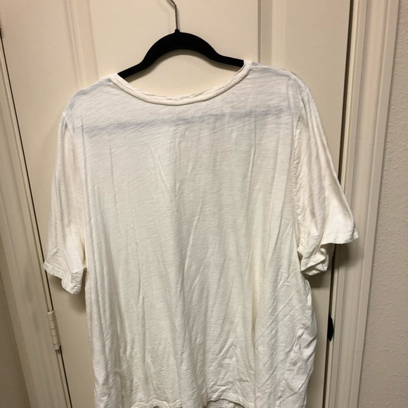 Catherine’s 3X top - Picture 3 of 3